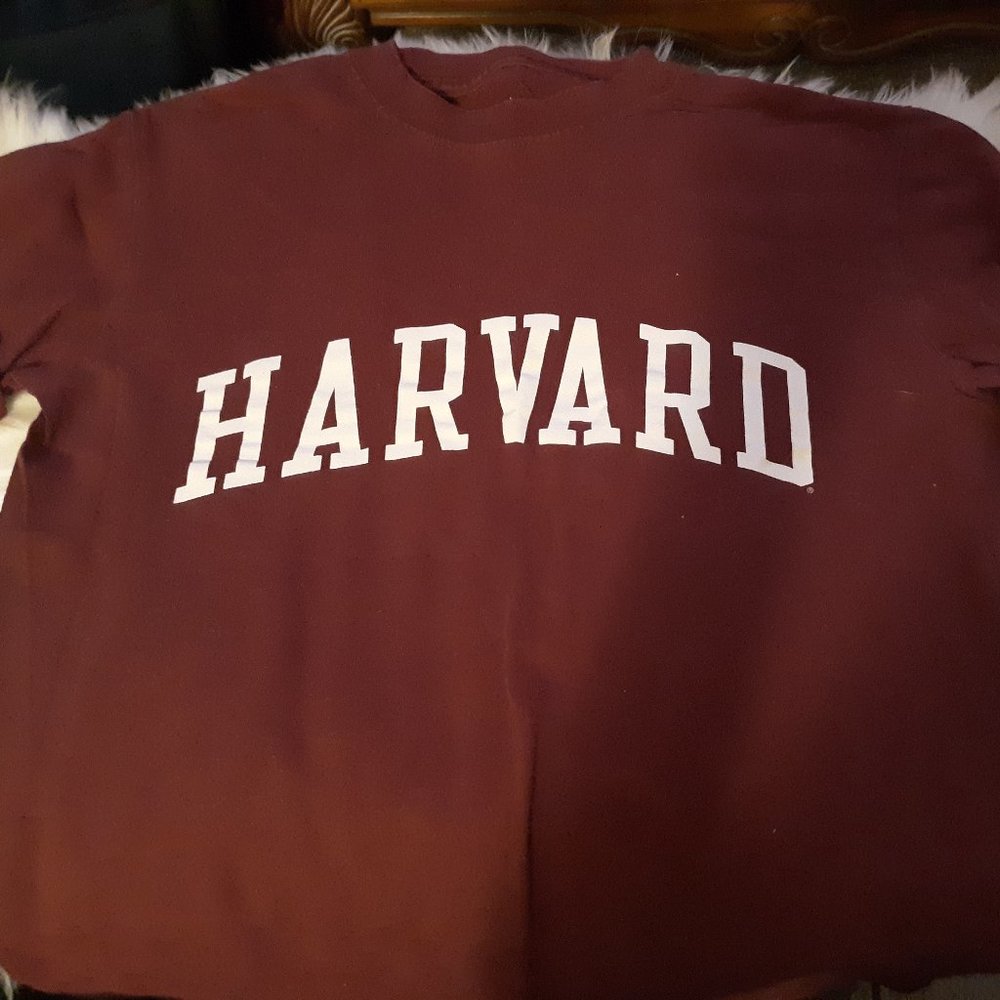 Harvard University T-Shirt